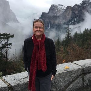 Meet your Posher, Deborah